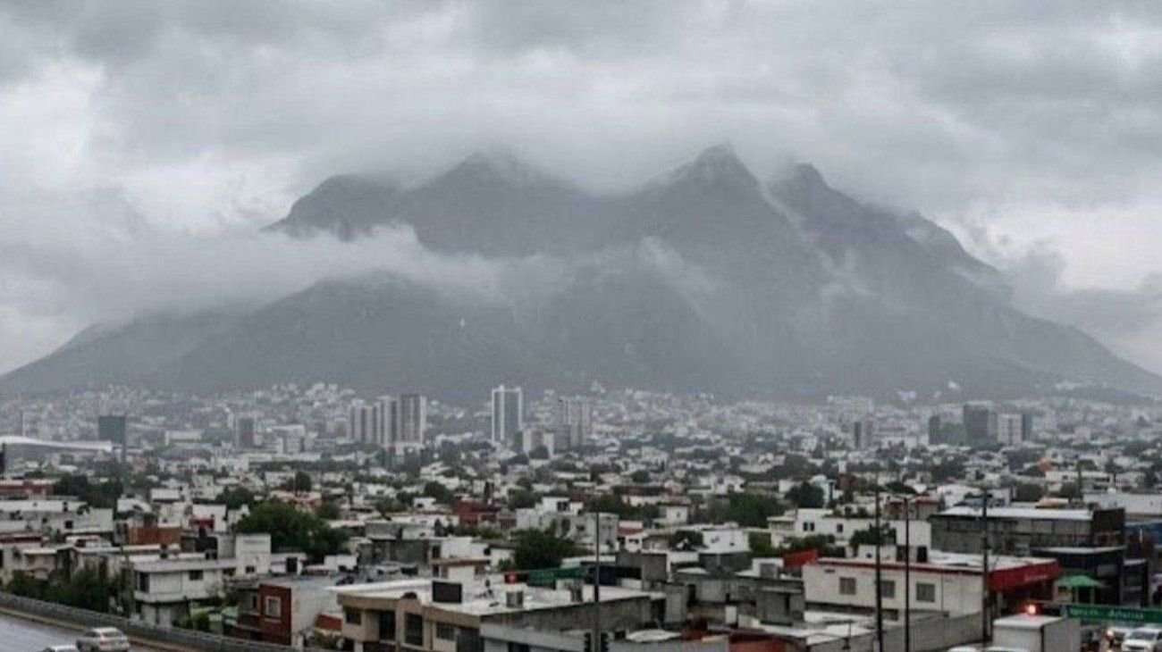 large_lluvia_monterrey_ec9adda884_14e532b2e7