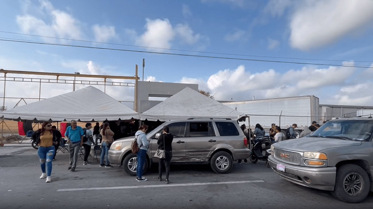 Trabajadores de Trico inician huelga por despidos