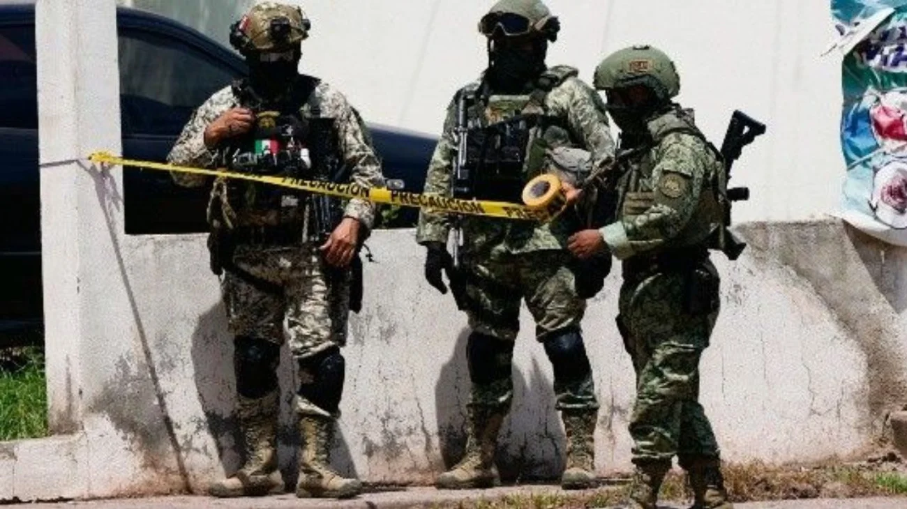 Localizan cinco cuerpos en la Maxipista de Sinaloa