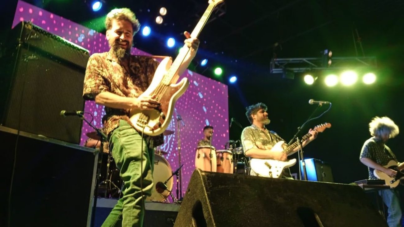 'Los Espíritus' llenaron de blues y rock el Día de Muertos