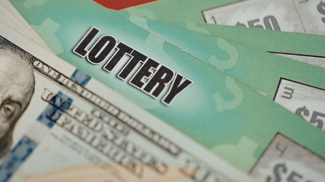 Buscan a ganador de 43.7 millones de dólares en Texas