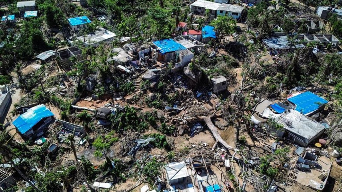 Constructores ofrecen capacitación para levantar a Acapulco