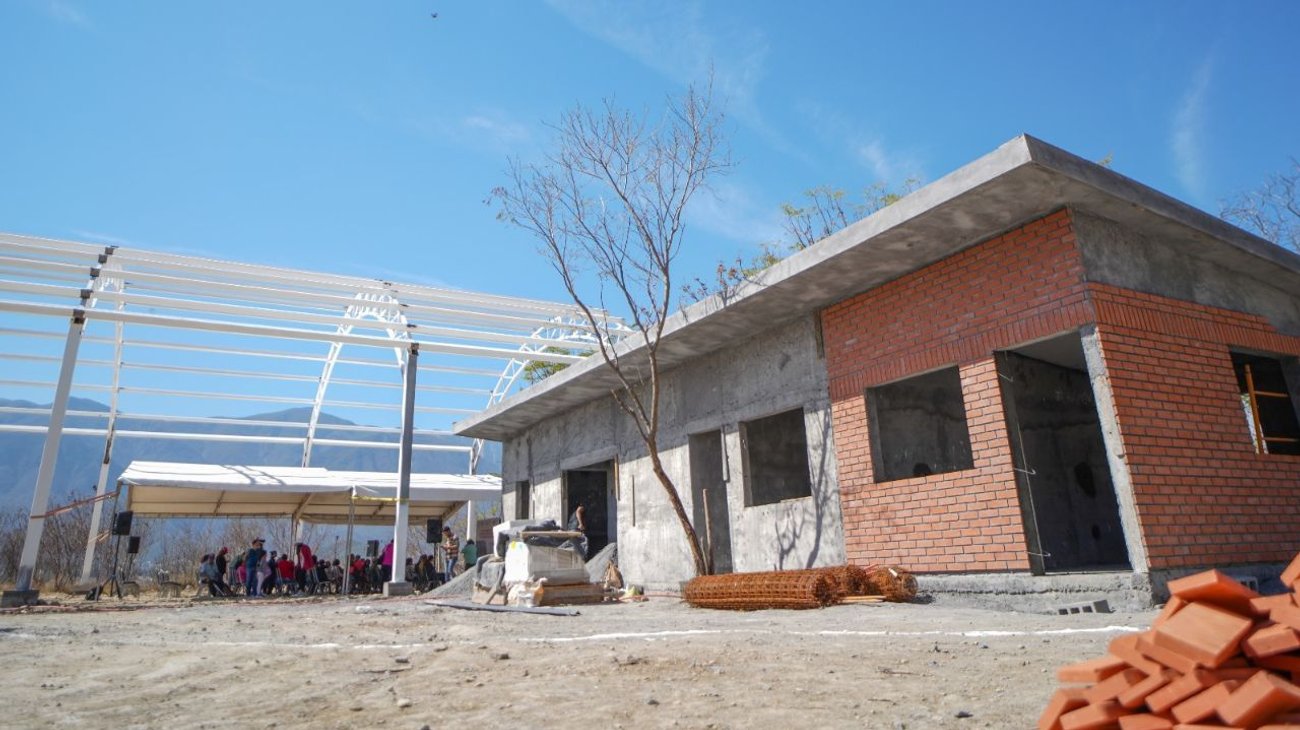 Supervisan avance de Centro Comunitario ‘La Estanzuela’