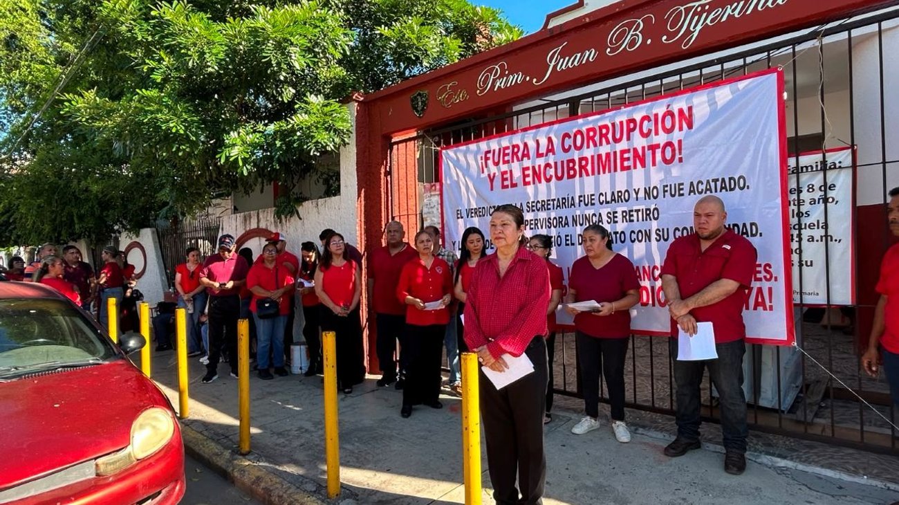 Suspenden maestros labores en siete primarias de Victoria