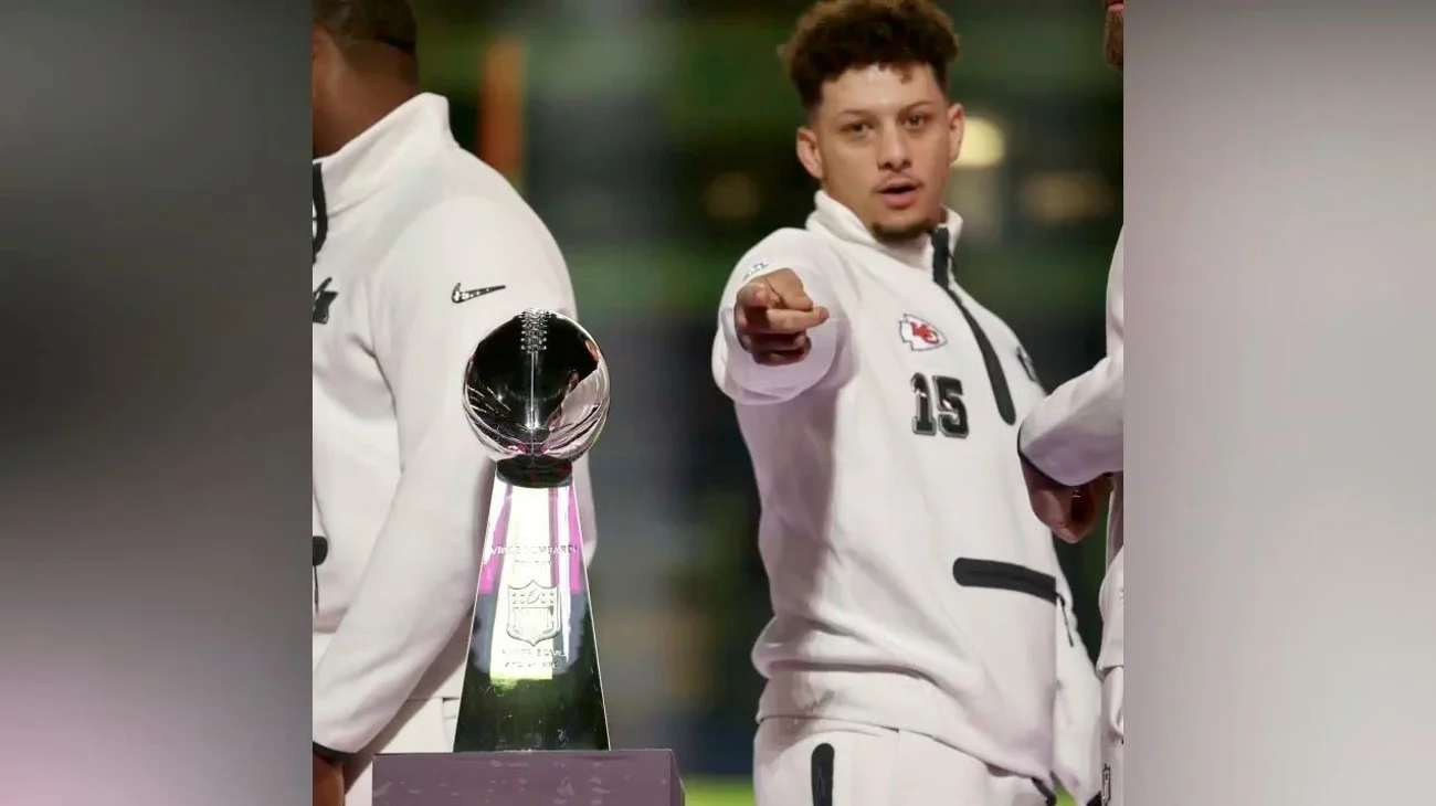 Andy Reid acepta suerte de Chiefs de tener a Mahomes