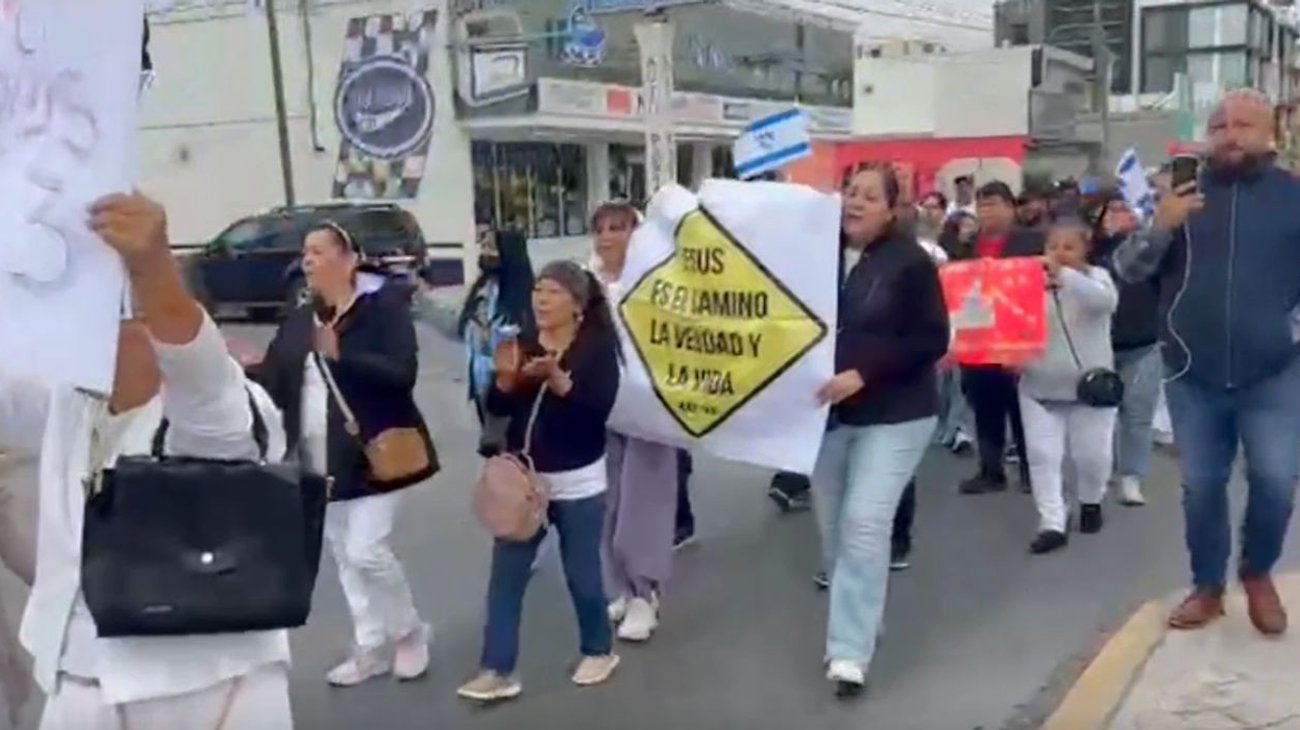 Protesta asociación religiosa contra violencia en Matamoros
