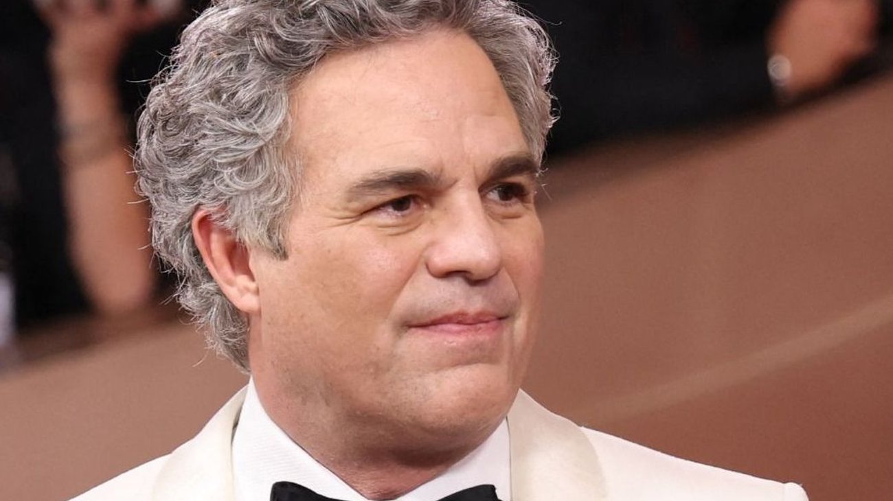 Critica Ruffalo fusión de Paramount y Warner Bros. Discovery