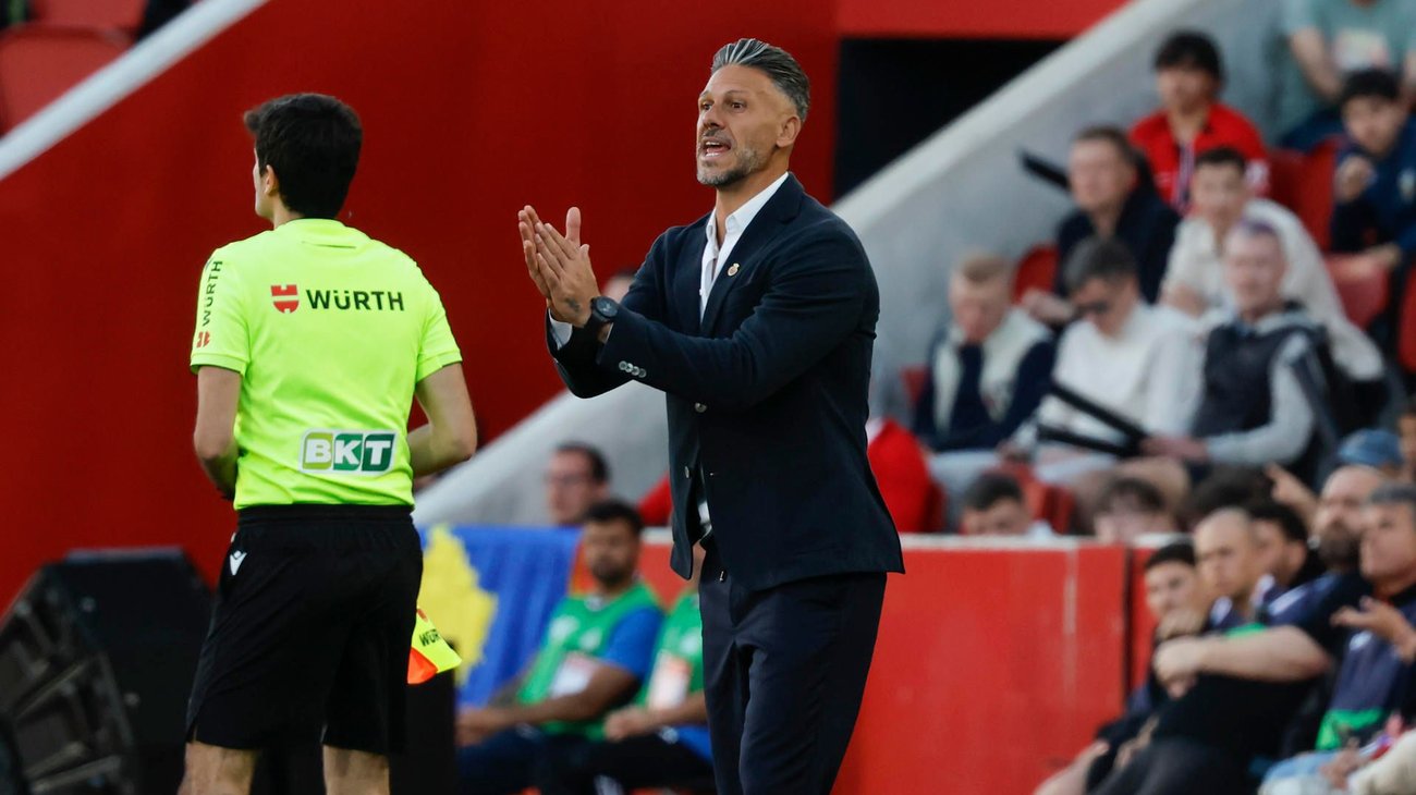 Nombran a Demichelis mejor entrenador de abril en España