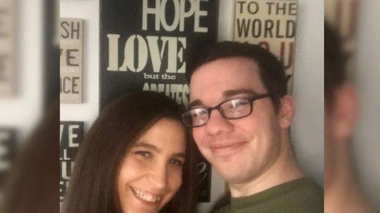 Mató a su esposa y se compró una muñeca sexual con el seguro