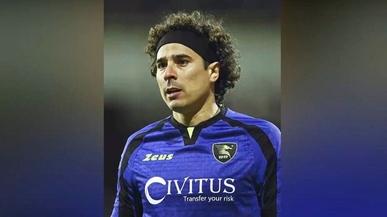 Ochoa consuma con Salernitana tercer descenso de su carrera