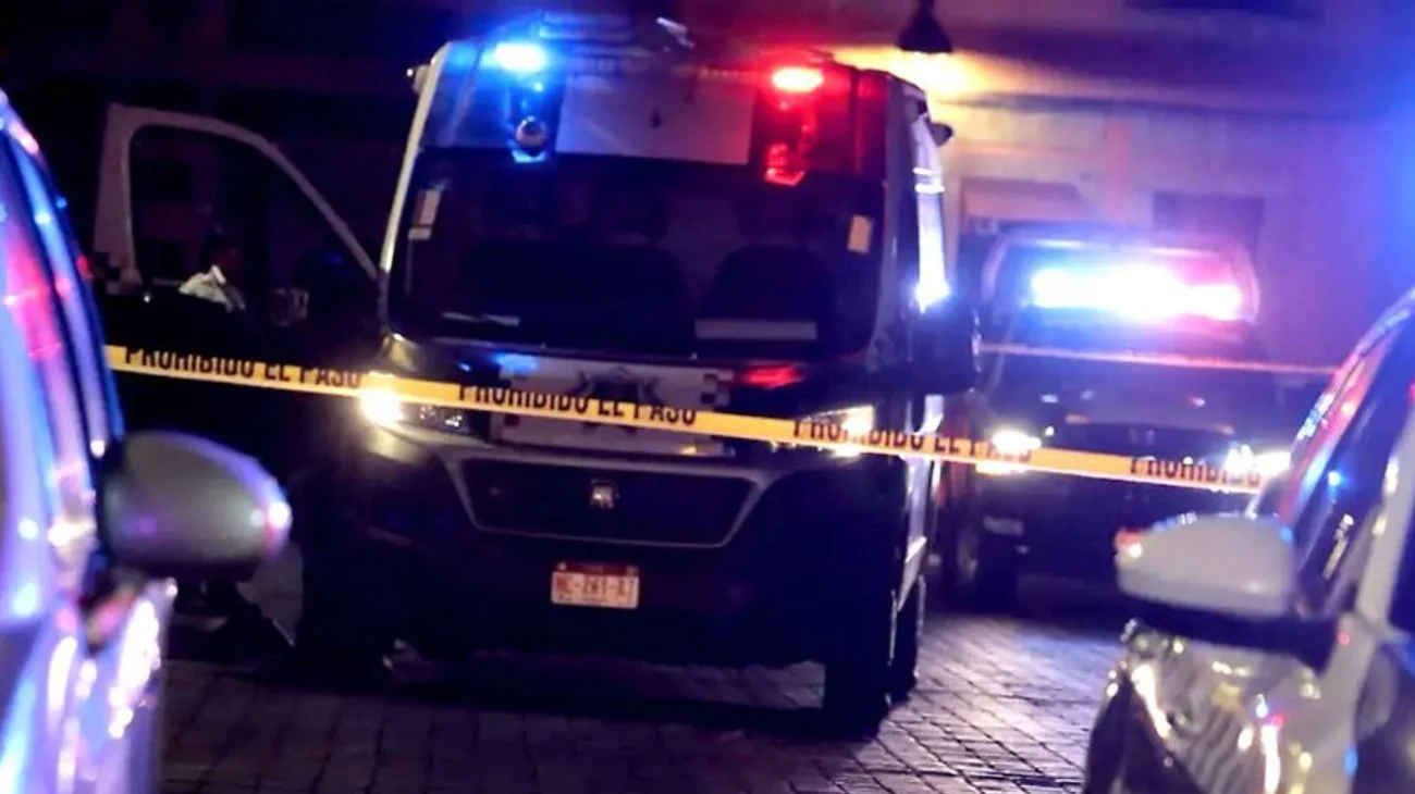 Asesinan a comandante y a un agente de la Fiscalía en Michoacán