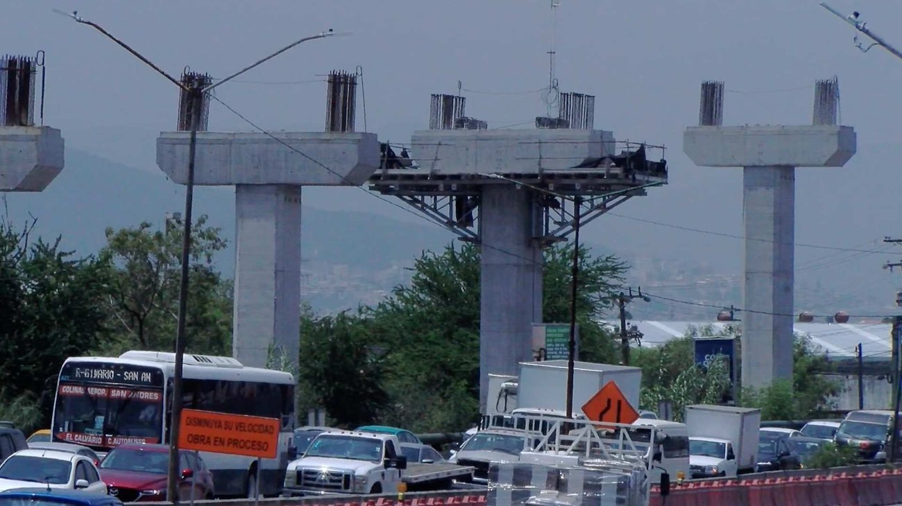 Aplicarán cierre vial en Miguel Alemán por montaje de estación