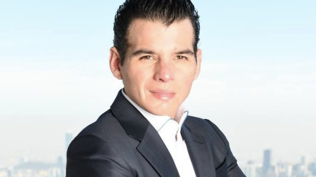 ‘Mike’ Flores lidera en la lista de ‘pluris’ de MC