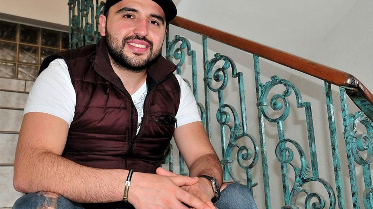 Mike Salazar denuncia que ladrón entró a robar en su casa