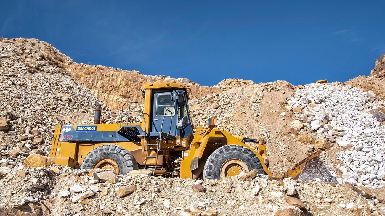 Recupera México 1,126 concesiones mineras por incumplimientos