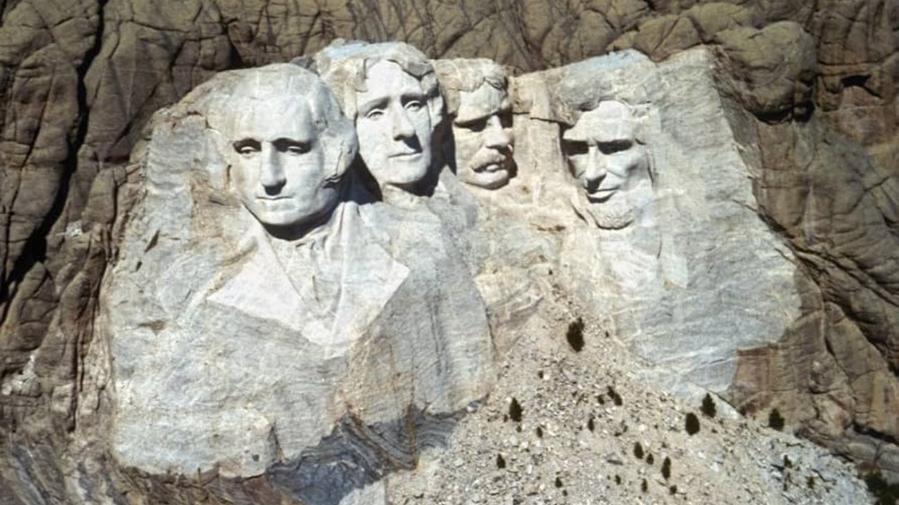 Trump hablará en Monte Rushmore por aniversario de EUA