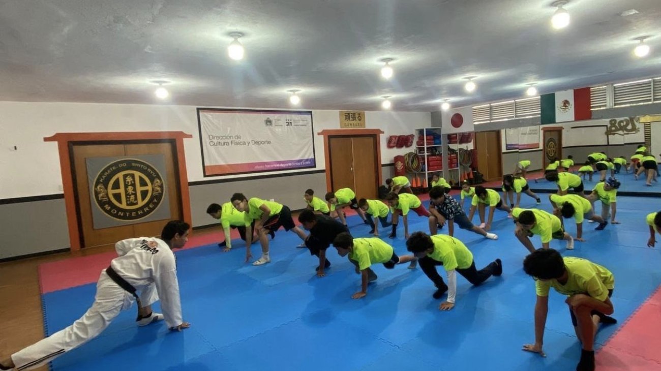 Monterrey les arma campamentos de verano a los niños