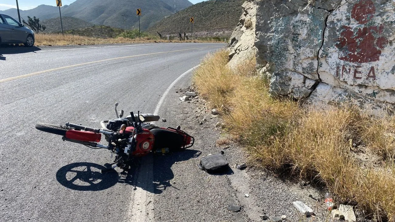 Motociclista se accidenta en la antigua a Monclova