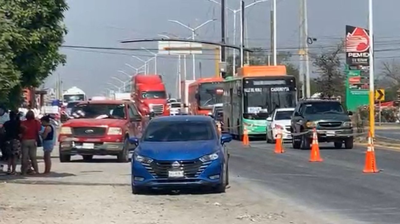 Muere bebé tras accidente vial en avenida de Cadereyta