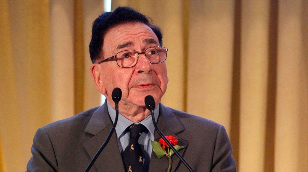 Muere cirujano Roy Calne, pionero del trasplante de hígado