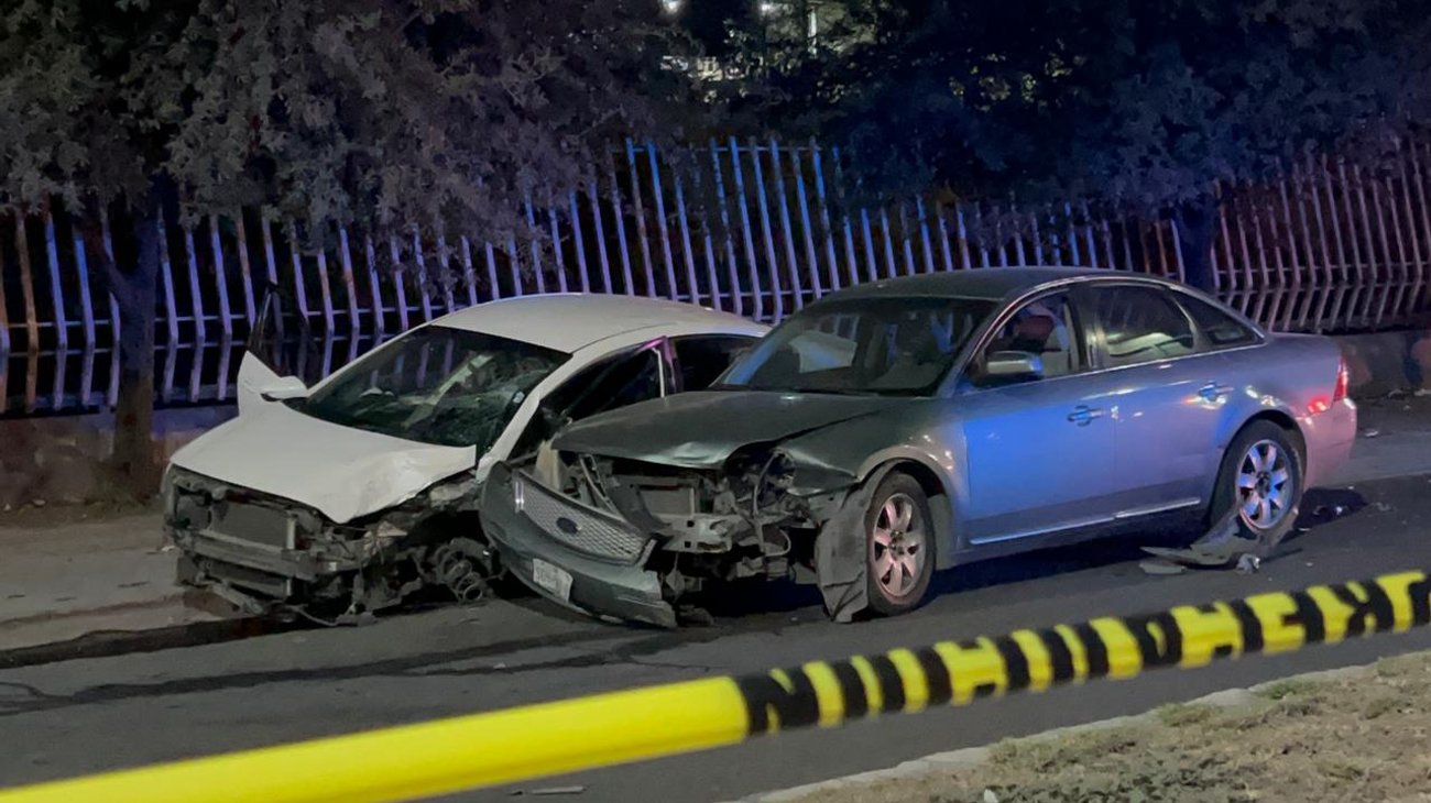 Muere conductor tras choque en avenida Ruiz Cortines