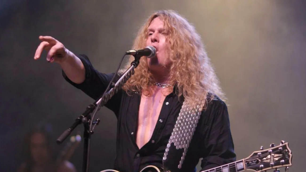 Muere John Sykes, guitarrista del grupo Whitesnake, a los 65 años