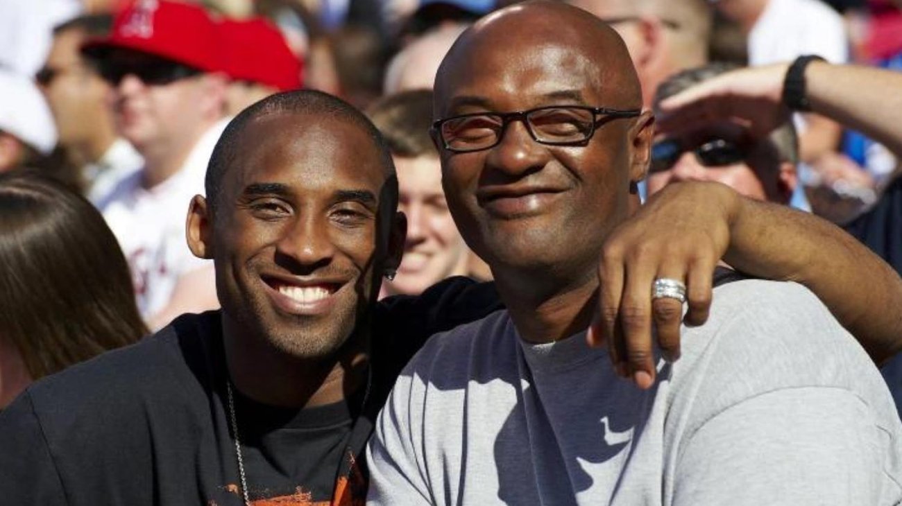 Muere exjugador Joe Bryant, padre de Kobe Bryant