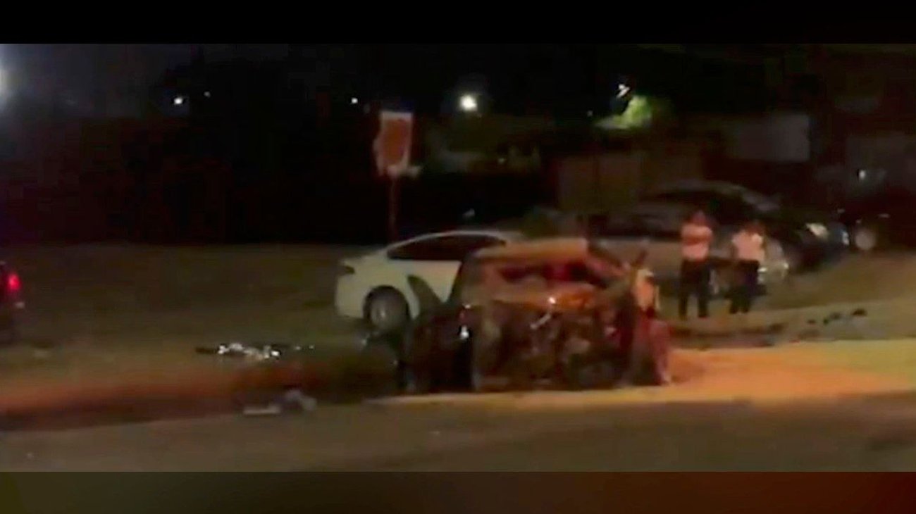 Muere policía de Coahuila tras volcar patrulla