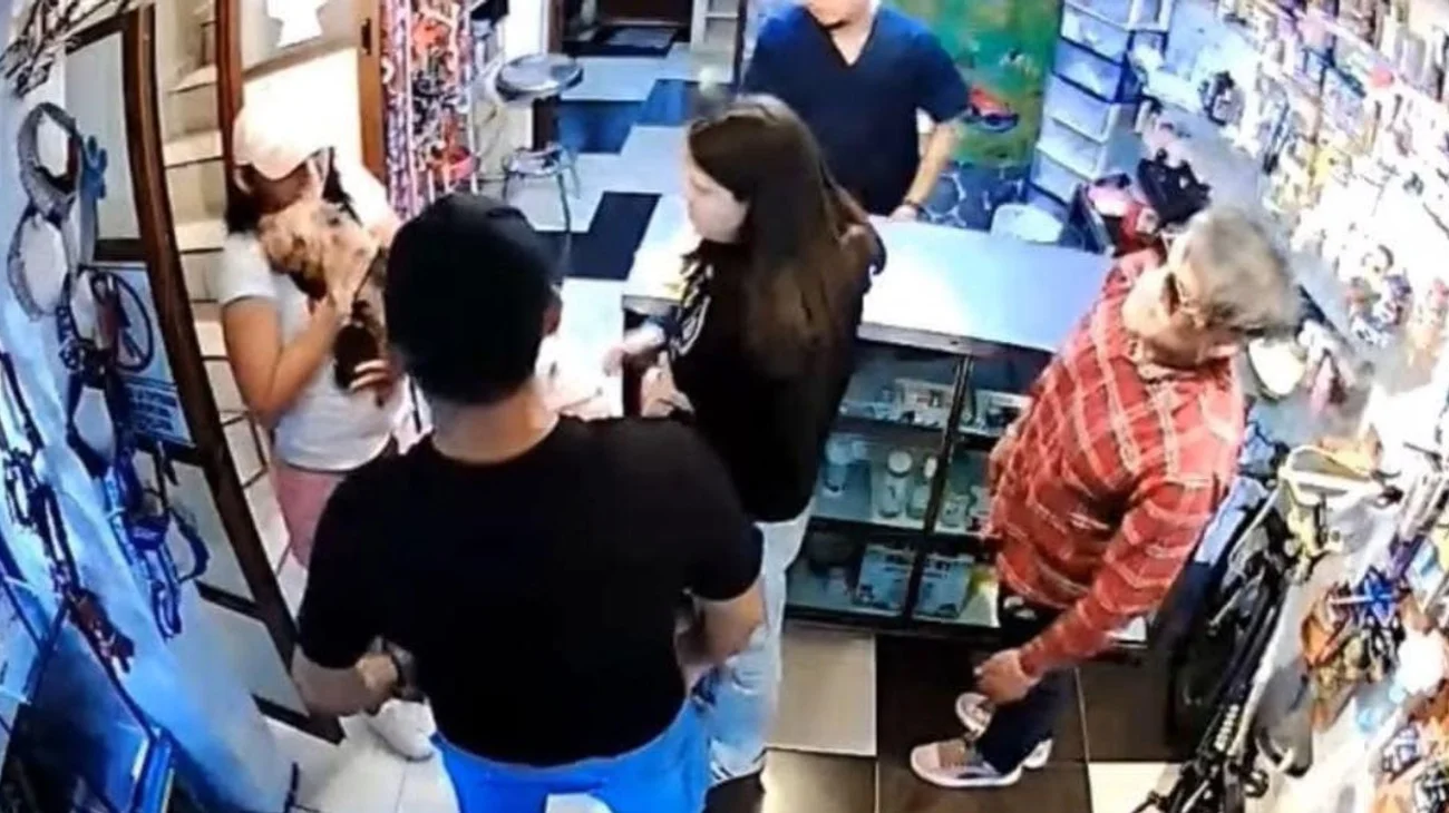 Muere veterinario amenazado por deceso de un perrito en Edomex