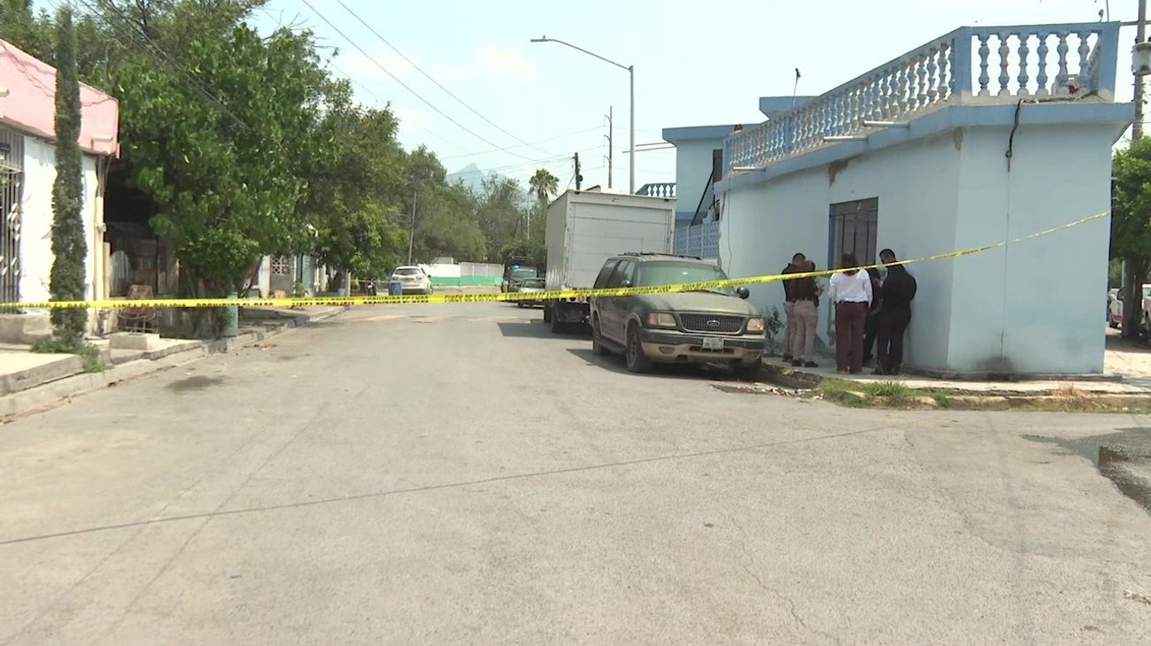 Catean vivienda donde fue localizada mujer sin vida en Monterrey