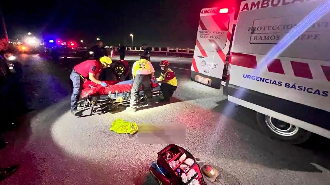 Muere mujer atropellada en el libramiento Óscar Flores Tapia