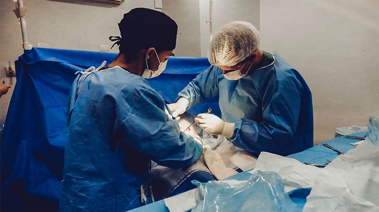 Hombre termina relación y exnovia le mutila el miembro