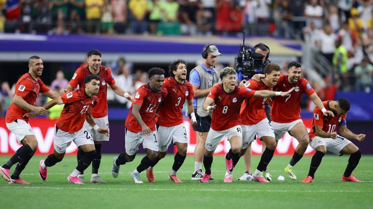 Clasifica Egipto a octavos de final tras vencer a Australia