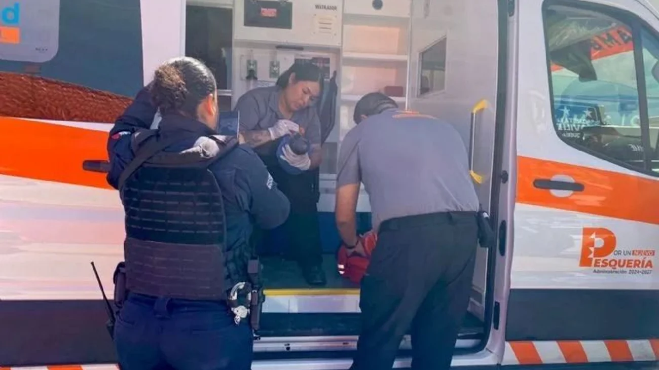 Nace bebé a bordo de taxi de aplicación en Pesquería