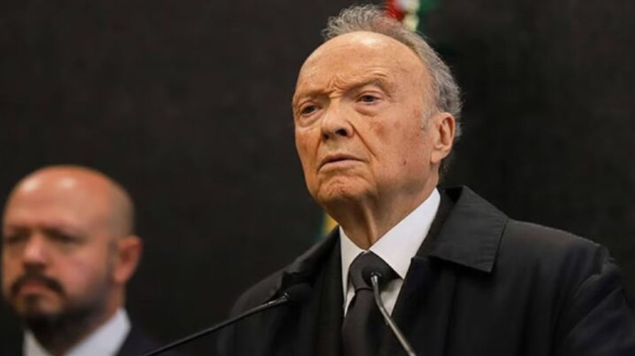 Senado aprueba la renuncia Alejandro Gertz como Fiscal General