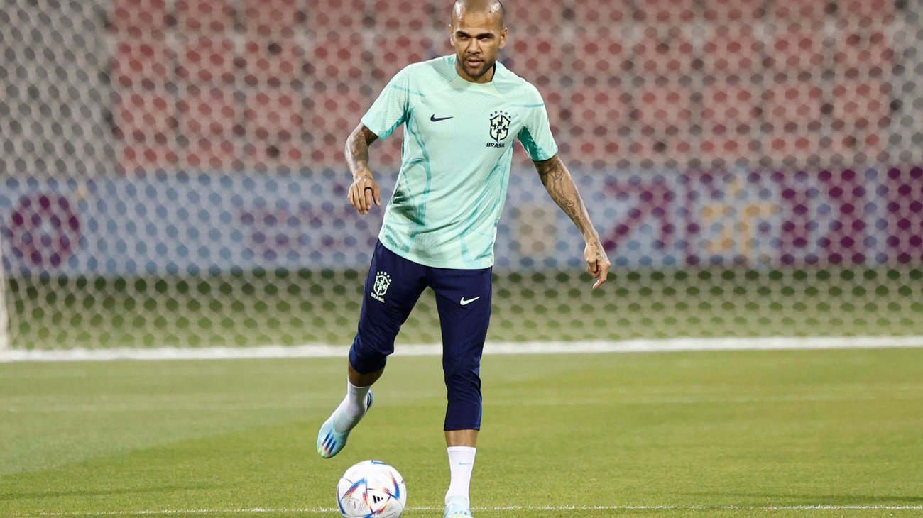 Niegan otra vez libertad provisional de Dani Alves