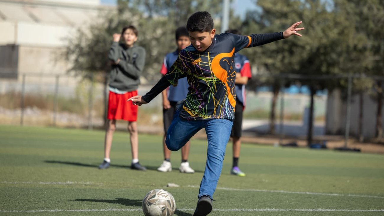Niños saltillenses disfrutan de juego de leyendas en Nuevo León