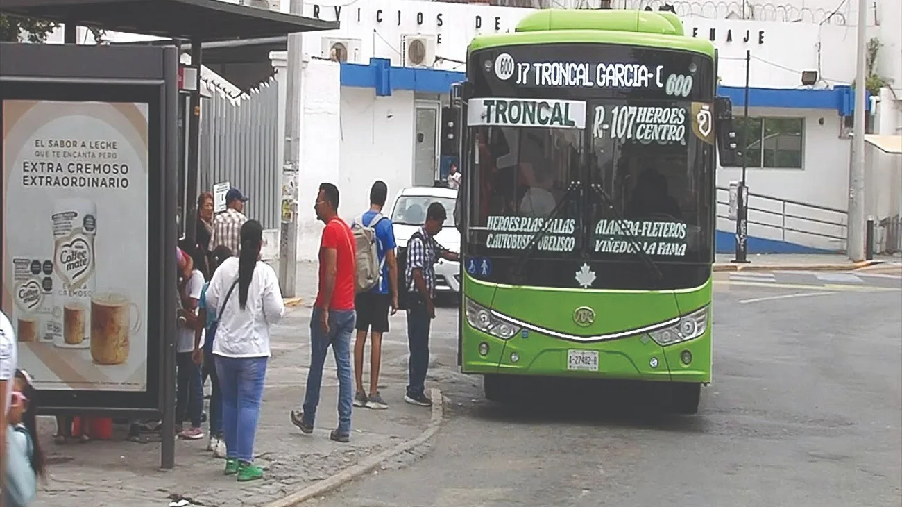 nl_camiones_filas_ebaffacf04