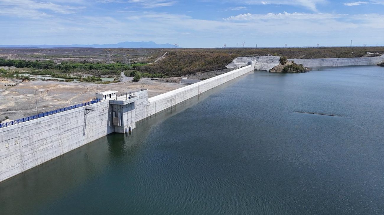Suben niveles de presas en Nuevo León por fuertes lluvias