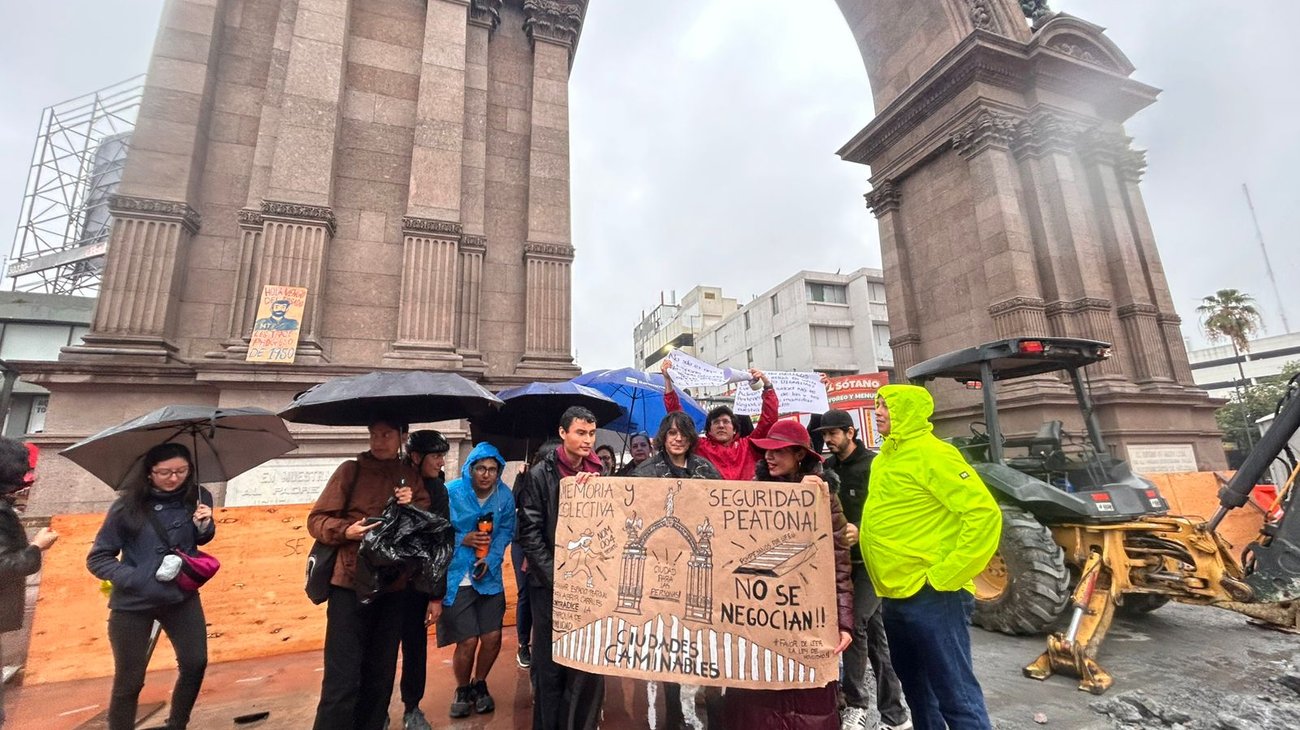 nl_protesta_arco_de_la_independencia_190426_4d6e80689b