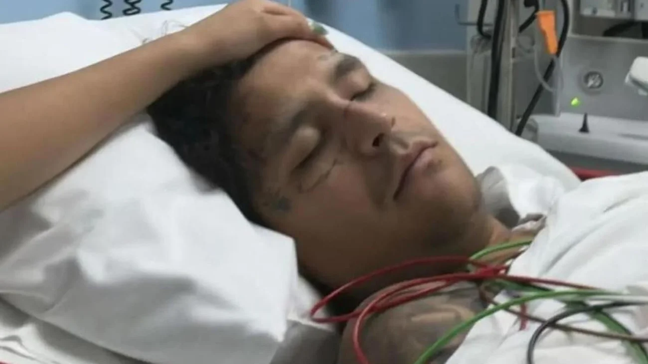 ¿Por qué hospitalizaron a Christian Nodal? Esto se sabe