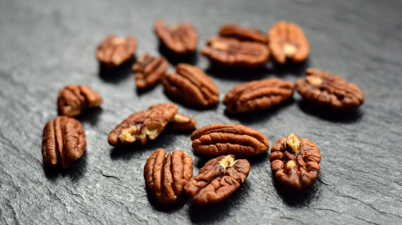 Busca México evitar aranceles de China a nueces pecanas