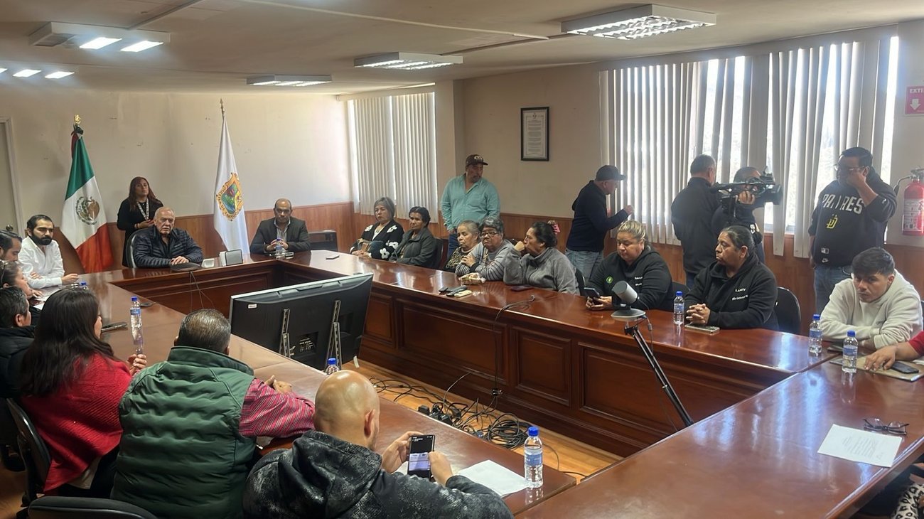 Presentan a nuevo director del Hospital General de Saltillo