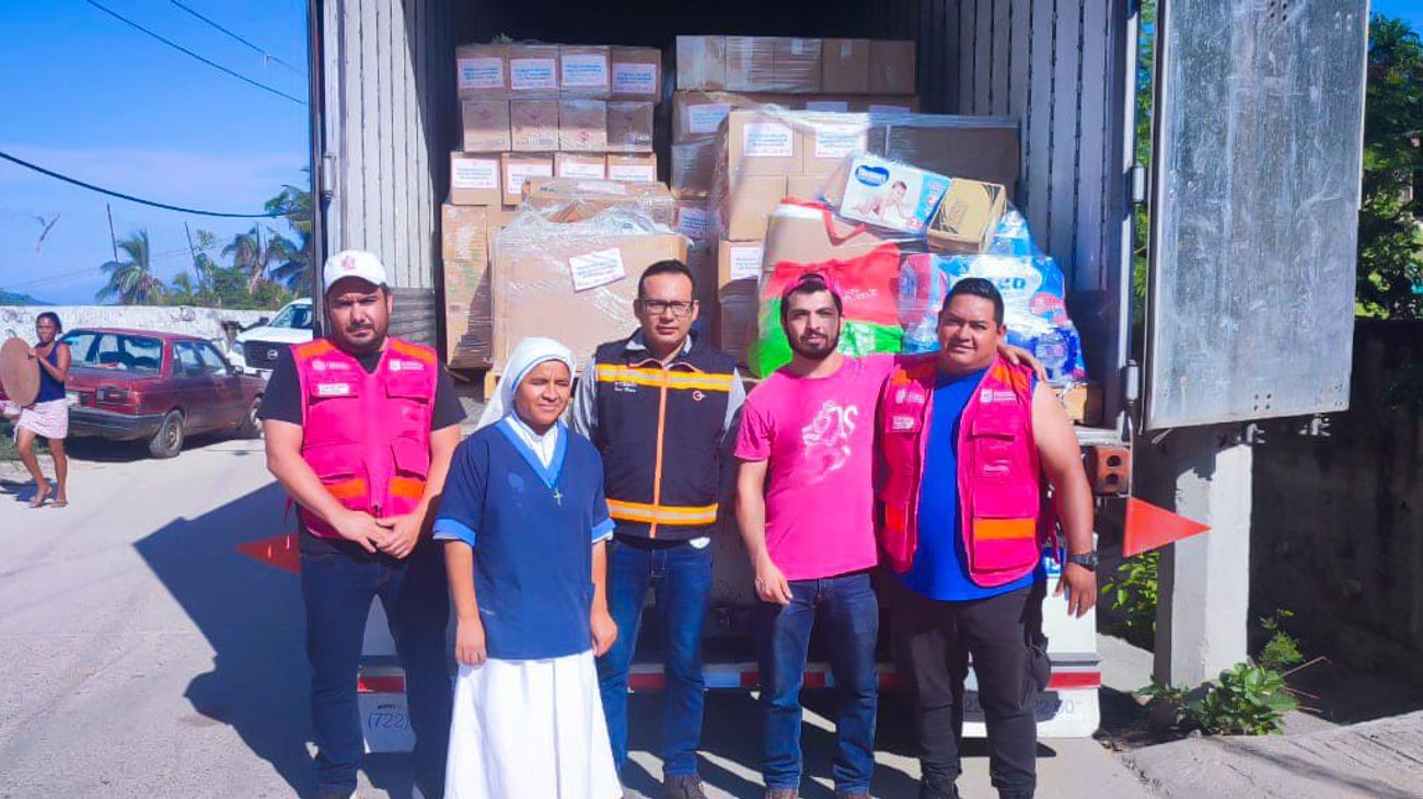 Apoya NL a más de 300,000 personas afectadas por 'Otis'