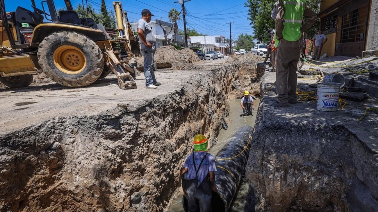 Bonificaría AyD adeudos a municipios por obras hídricas