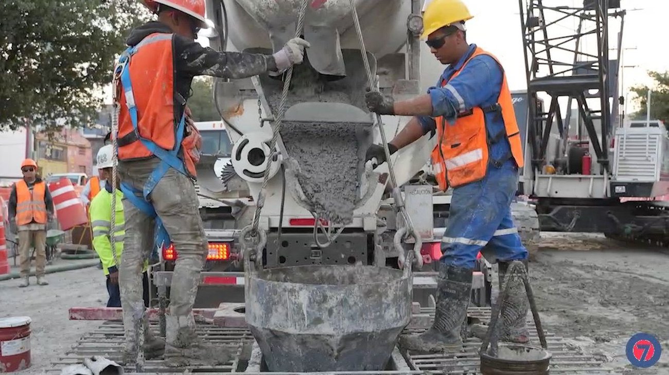 Iniciará esta semana colado de columnas de Línea 6 del Metro