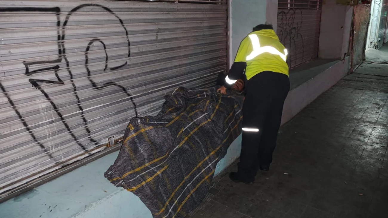 Refuerzan operativo ante bajas temperaturas en Torreón