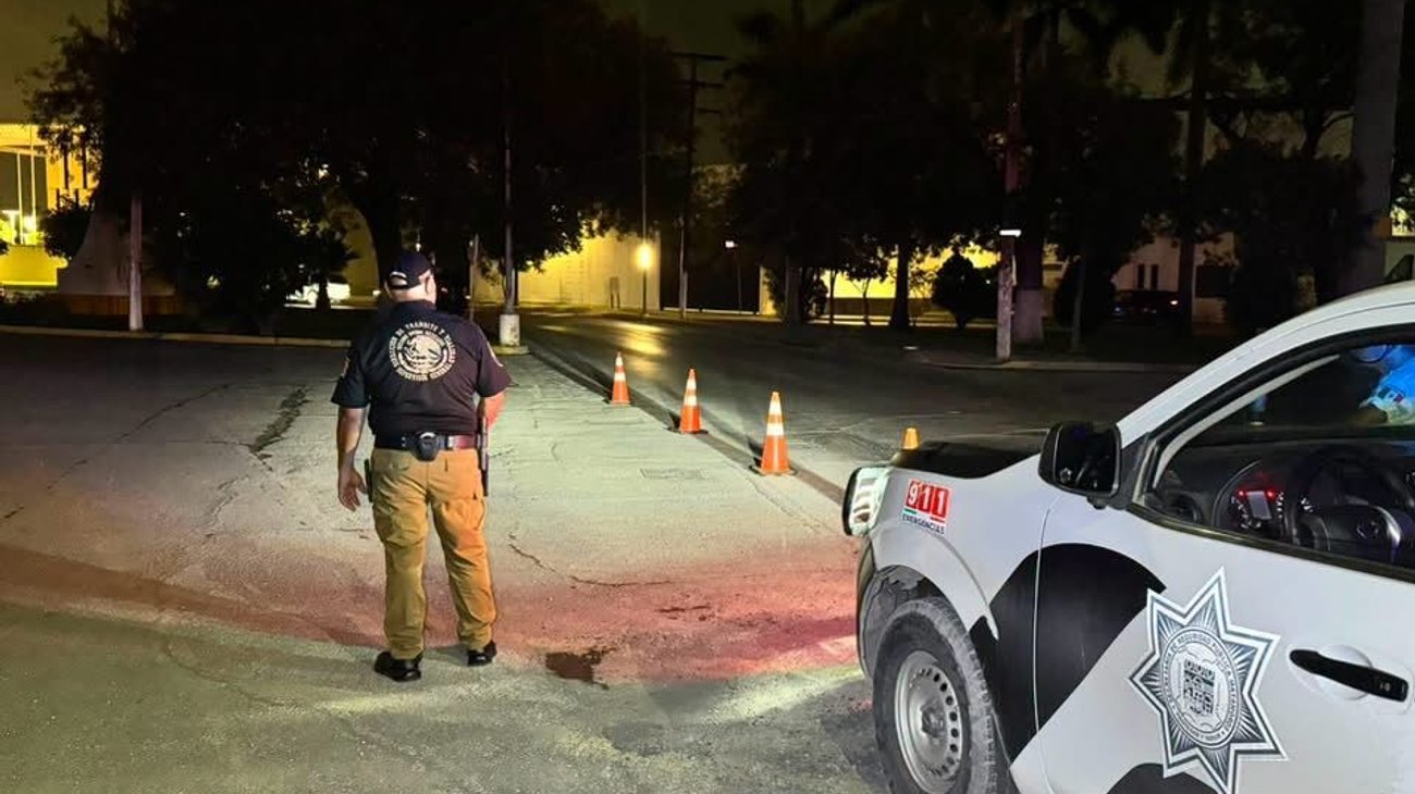 Remolcan vehículos en operativo antialcohol en Matamoros
