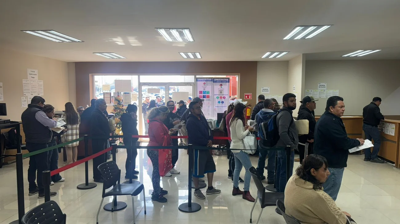 Destacan respuesta de contribuyentes en trámite de replaqueo