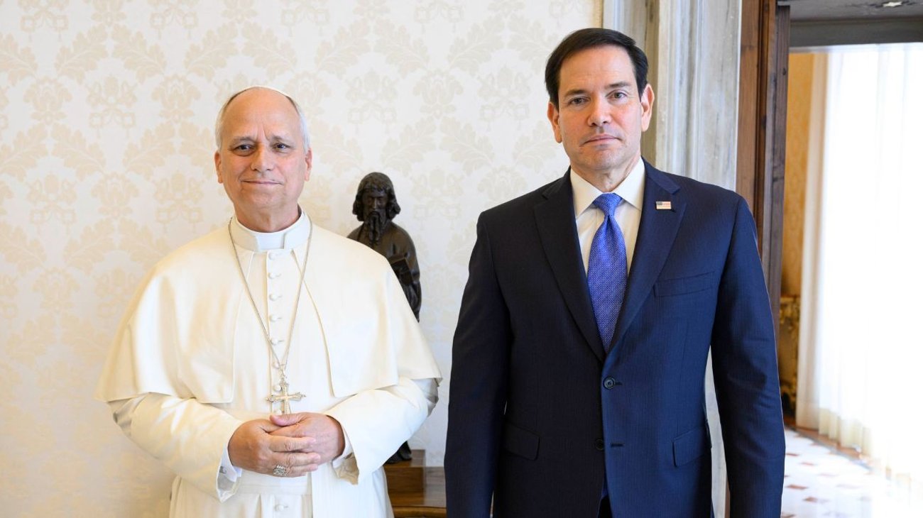 papa_marco_rubio_e9ac9f2814